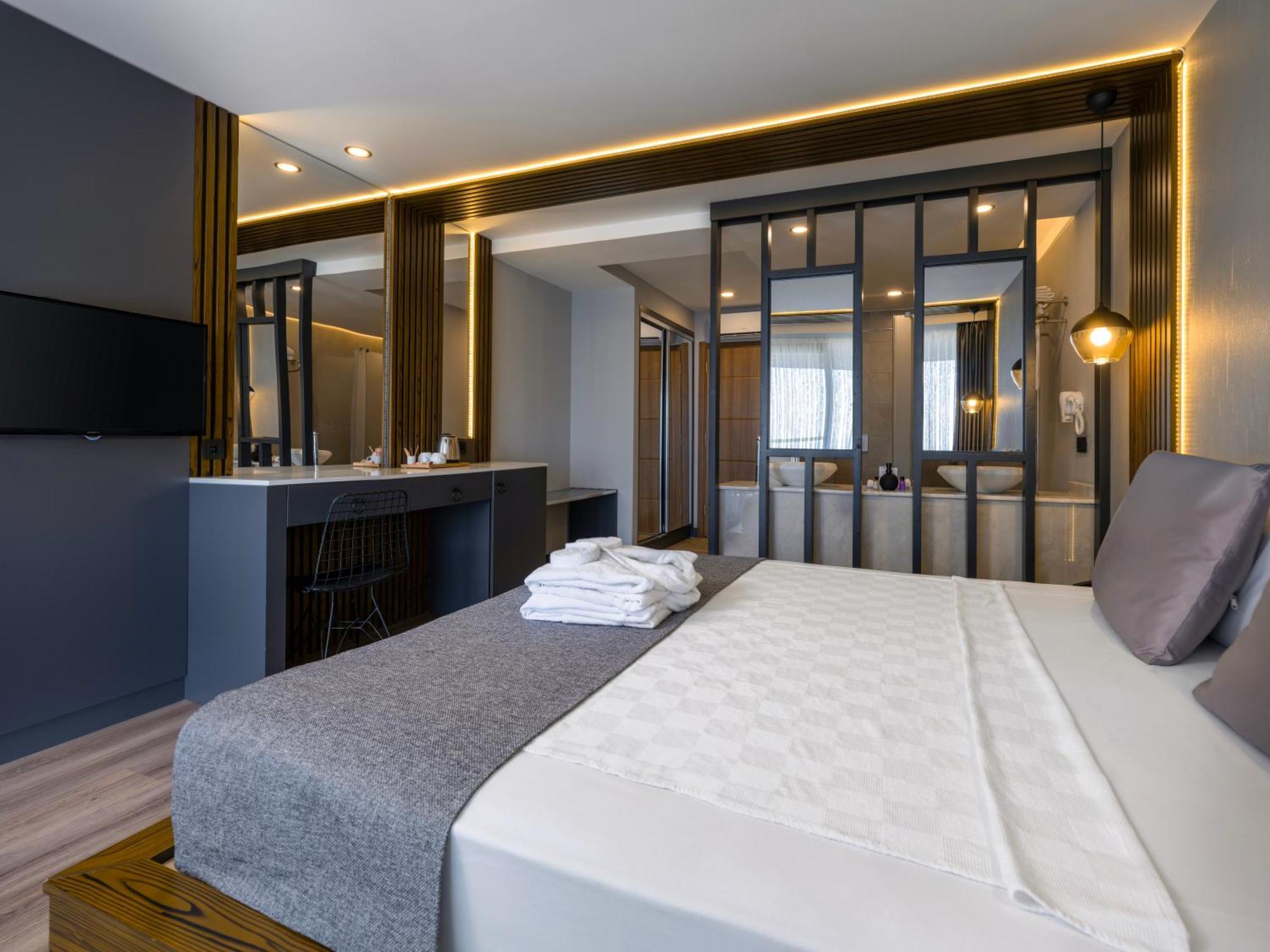 Adora Calma Beach Hotel Adults Only Kızılot Eksteriør billede