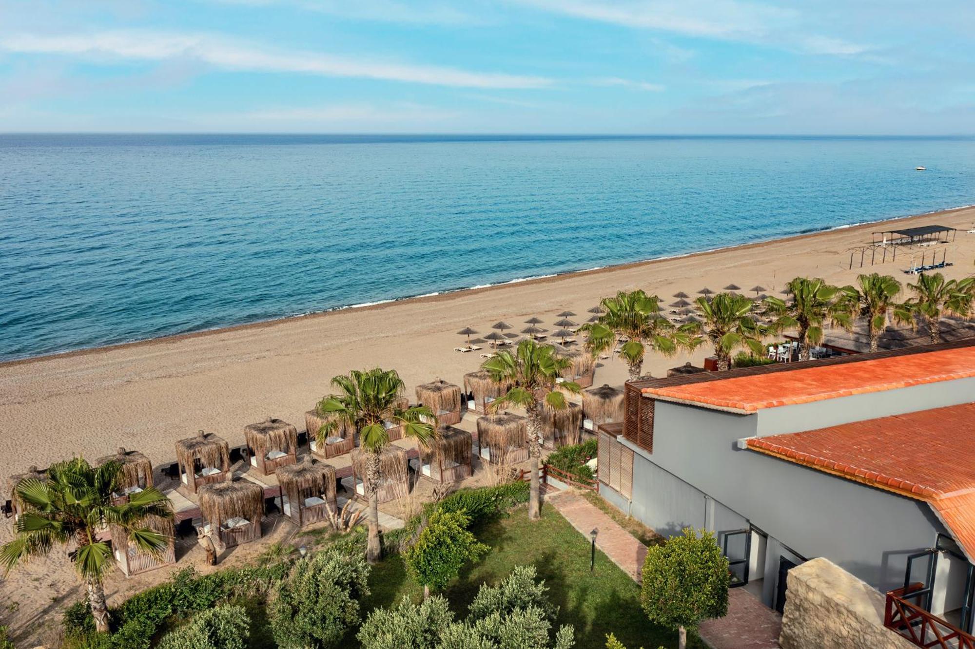 Adora Calma Beach Hotel Adults Only Kızılot Eksteriør billede