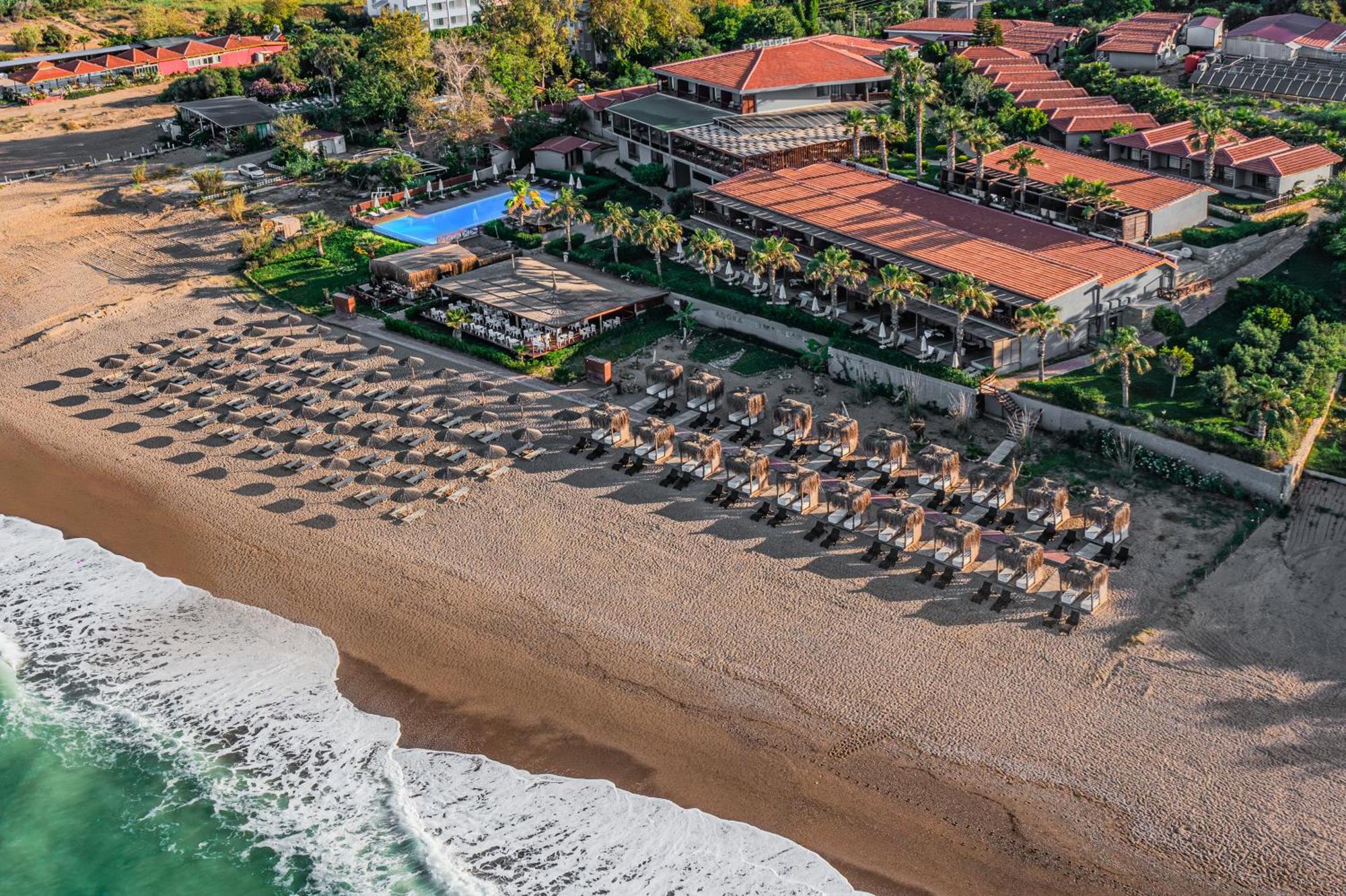 Adora Calma Beach Hotel Adults Only Kızılot Eksteriør billede