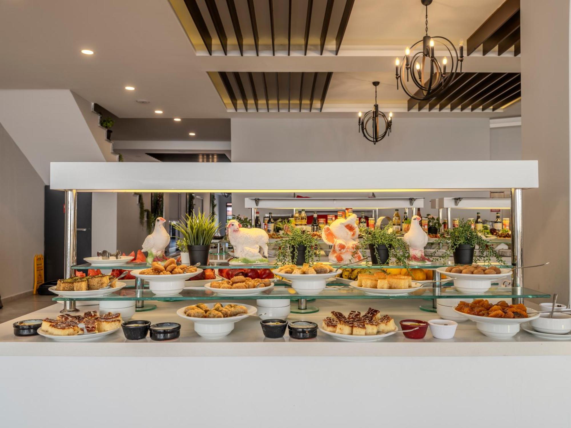 Adora Calma Beach Hotel Adults Only Kızılot Eksteriør billede