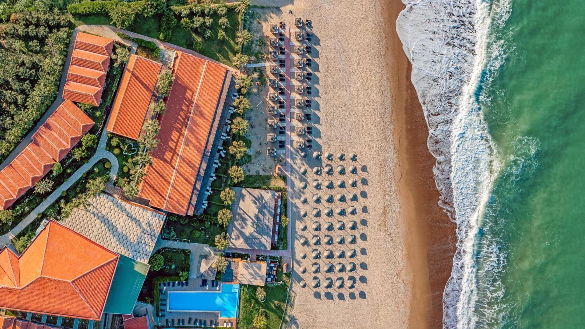Adora Calma Beach Hotel Adults Only Kızılot Eksteriør billede