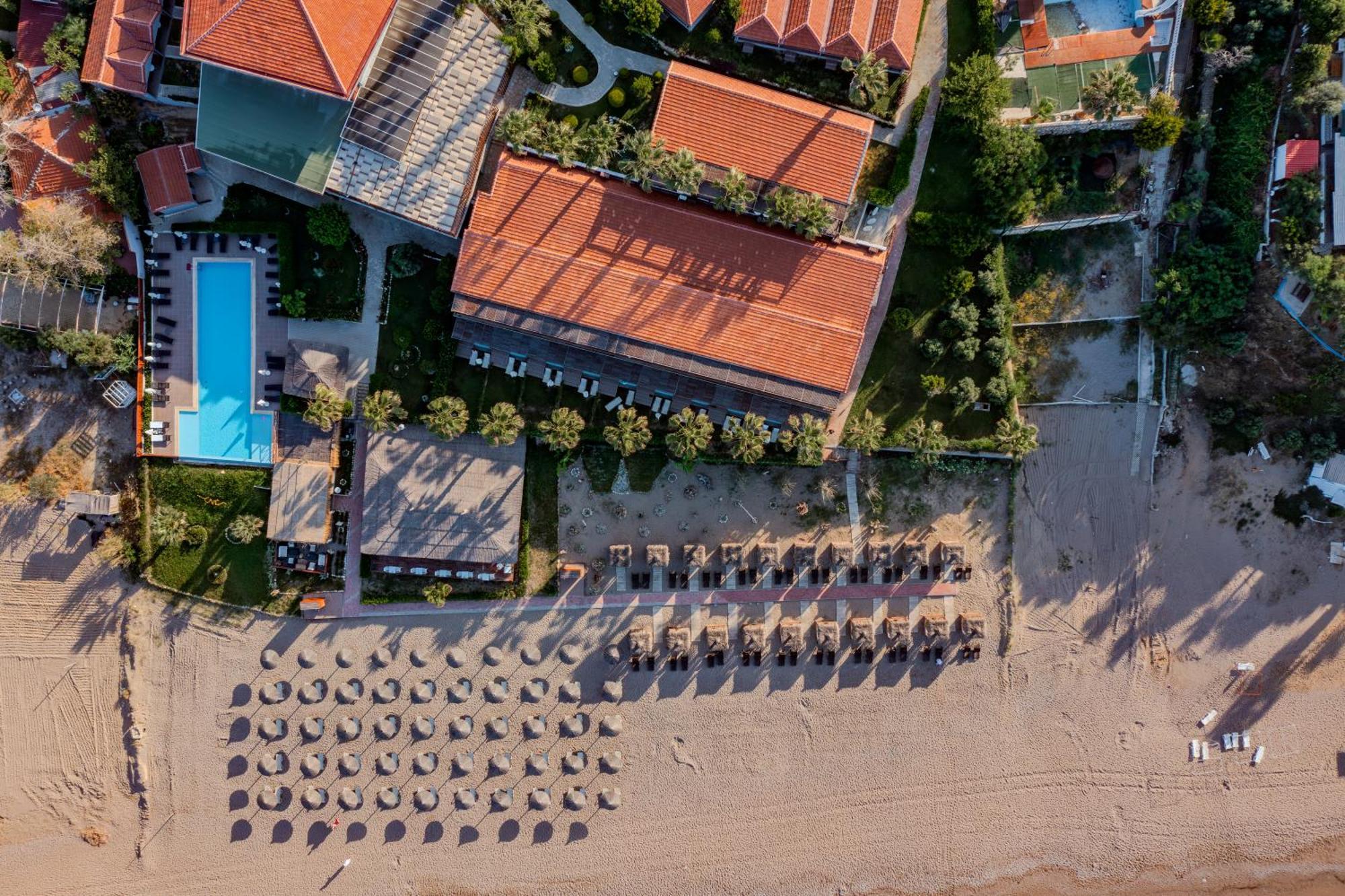 Adora Calma Beach Hotel Adults Only Kızılot Eksteriør billede
