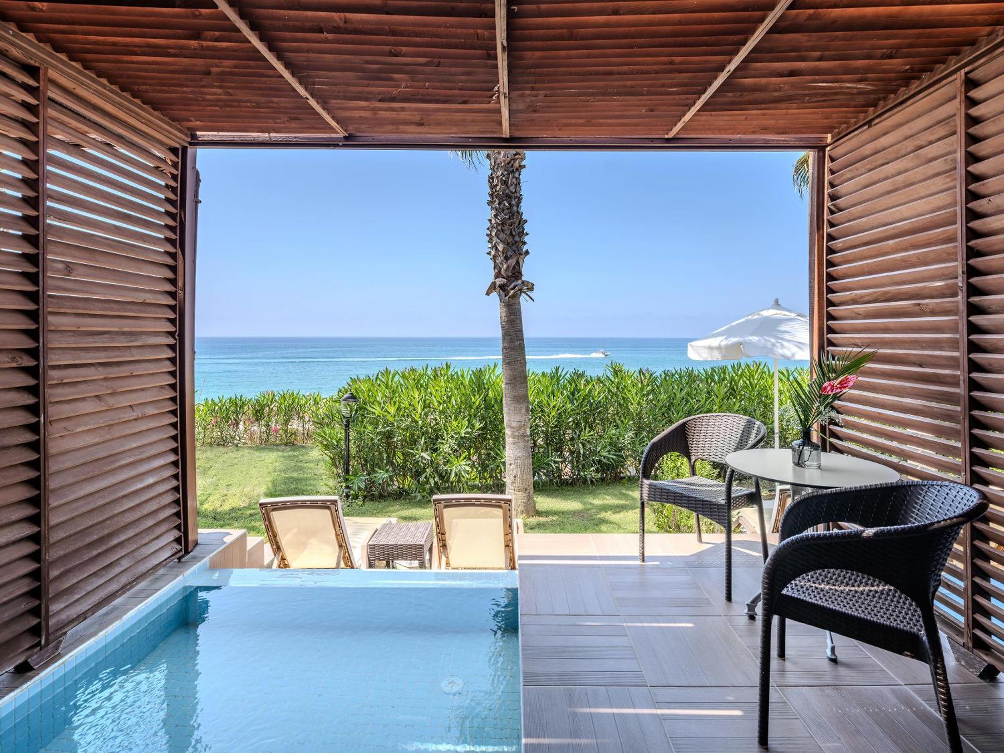 Adora Calma Beach Hotel Adults Only Kızılot Eksteriør billede